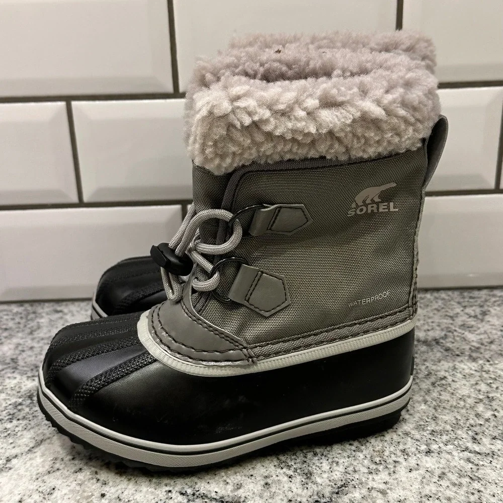Sorel Kids 12 Yoot Pac Nylon Snow Boots Gray Black Waterproof Faux Fur Winter